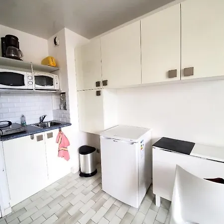 Du Roi 6 Min De La A Pied Apartment